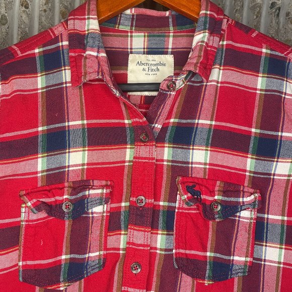 Abercrombie & Fitch Tops - Abercrombie & Fitch - Classic Red Plaid Flannel Shirt - Women's Size XS